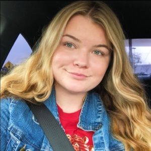 Meet your Posher, Izabelle